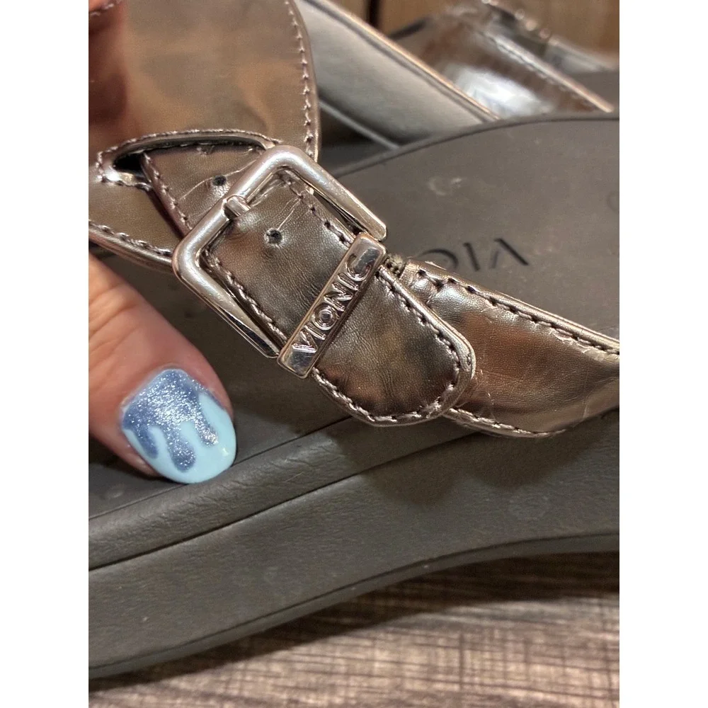 Vionic Cooper Metallic Pewter Platform Thong Sandals Womens 7 Orthotic Comfort - Picture 2 of 7